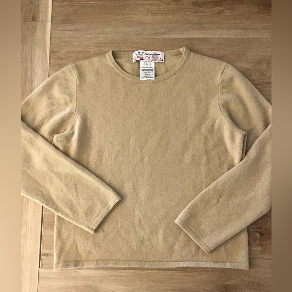 Queen of Scots Cashmere Sweater M